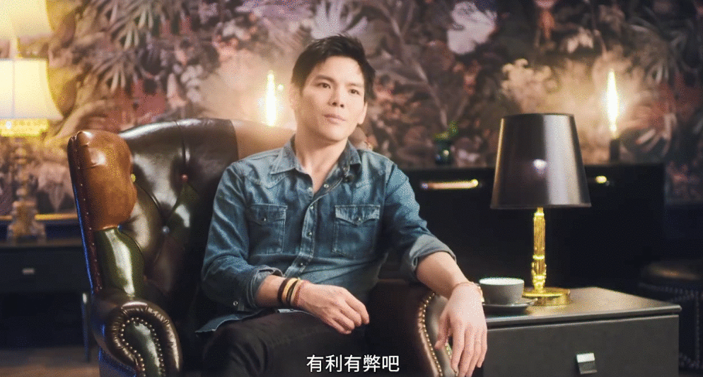 向佐郭碧婷买包年热搜？向佐否认回应：为不上