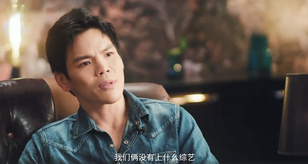 向佐郭碧婷买包年热搜？向佐否认回应：为不上