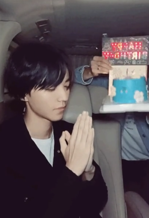 整容了？王俊凯回应瘦成“锥子脸”：健身有成