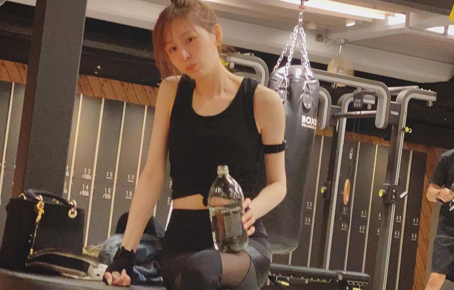 38岁王心凌晒健身照,20年少女身材未变,但颜值