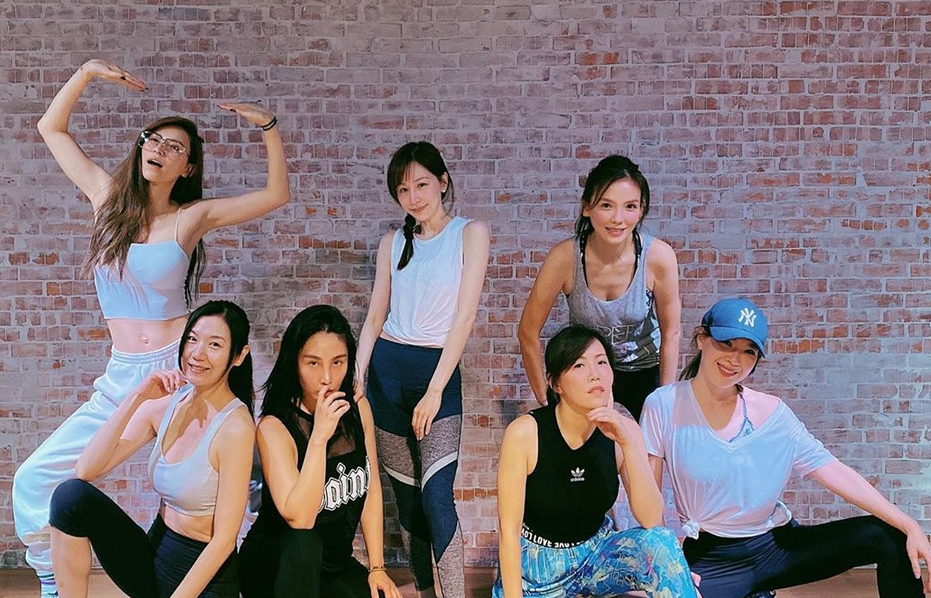 38岁王心凌晒健身照,20年少女身材未变,但颜值