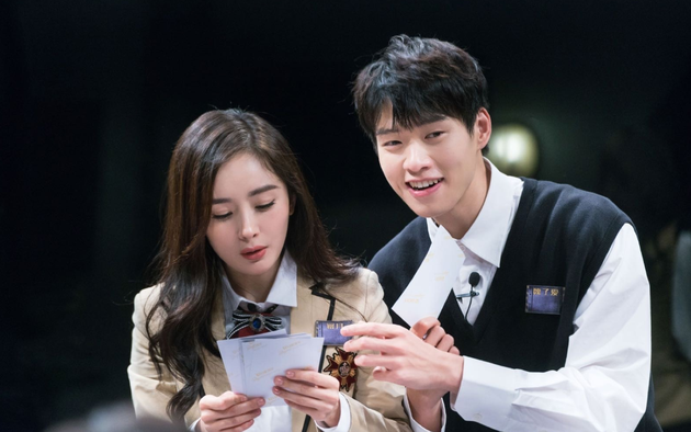 港媒曝魏大勋想娶杨幂遭拒！魏大勋谈婚姻观，