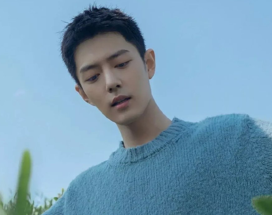 王牌：肖战爆破戏磕破脸却不自知，坚持拍摄粉