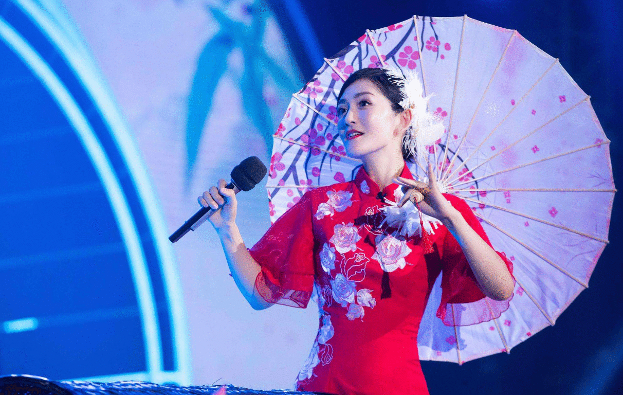 潘玮柏接替罗志祥上《嗨唱转起来》，婚后颜值