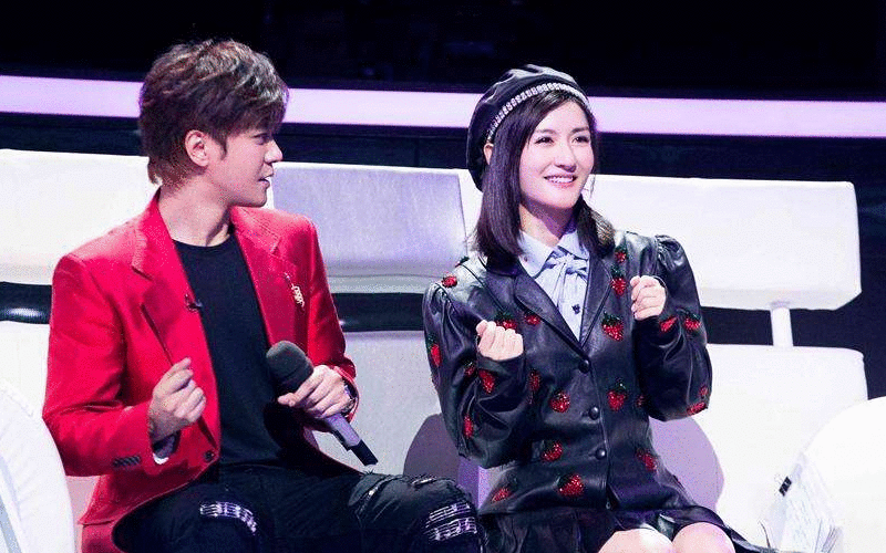 潘玮柏接替罗志祥上《嗨唱转起来》，婚后颜值