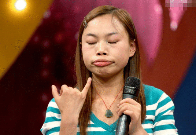 网红“鼻祖”凤姐近况落魄，自嘲活得不如狗？