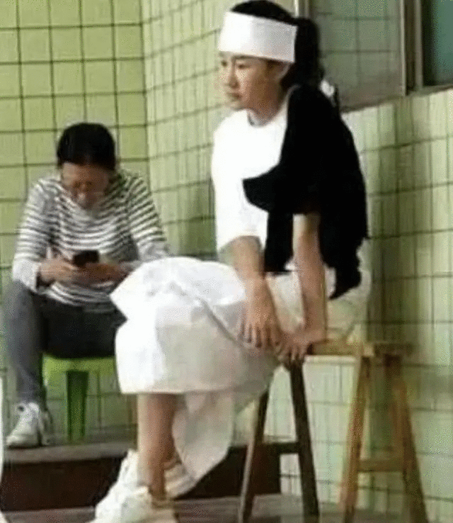 王宝强被曝与冯清结婚，经纪人否定，希望他能