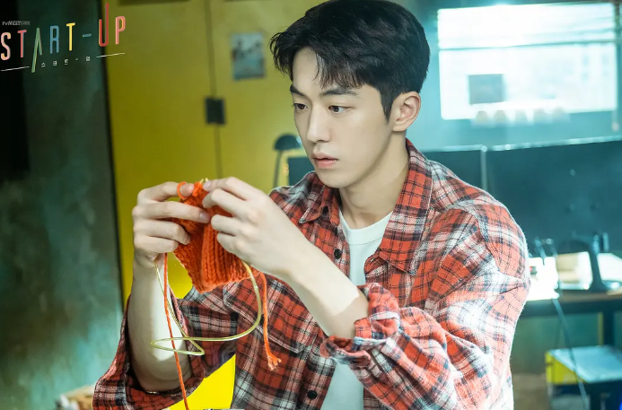 韩国“国民初恋”裴秀智新剧，开播后豆瓣就飙