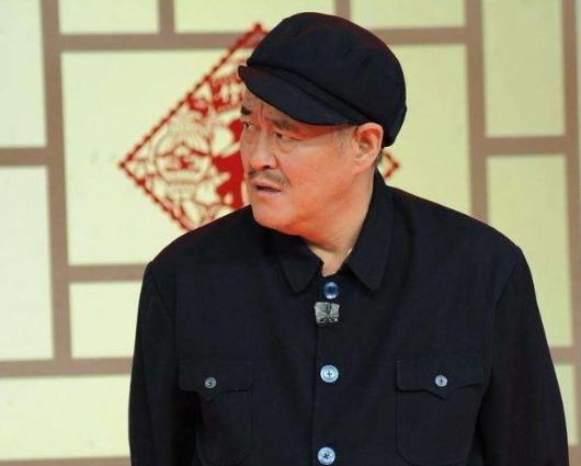 赵本山徒弟又给他抹黑！小沈龙售卖劣质产品被