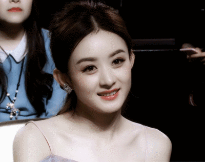 赵丽颖被曝感情不和,与冯绍峰结婚2年后,她后