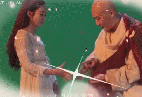 赵丽颖被曝感情不和,与冯绍峰结婚2年后,她后