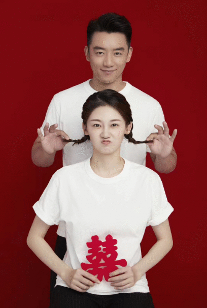 没公开恋爱直接官宣结婚,5个月后孩子出生,恭