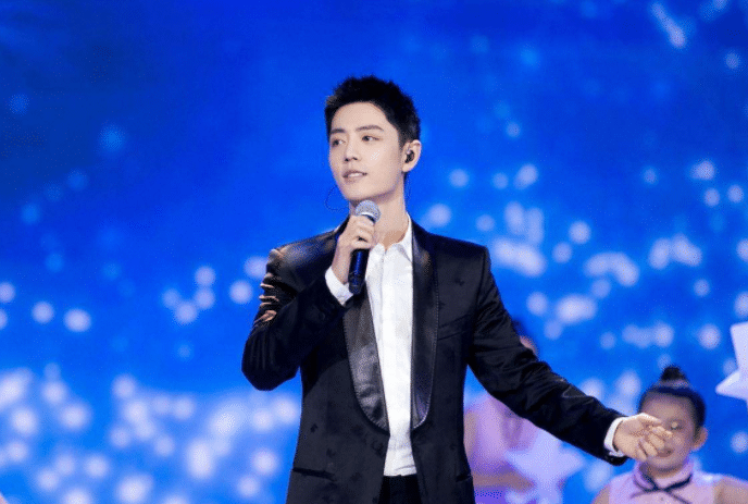 肖战登央视献唱，汪海林却揪住不放，还说提到