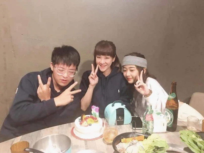 袁惟仁大姐曝家庭关系，弟弟2年全靠二姐照顾，