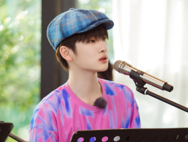 演出被临时取消,惨遭姐姐团综“除名”,周震