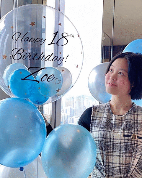 刘銮雄缺席女儿18岁生日，豪门父女情就是这么“