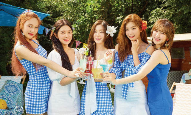 朴智善与母自杀身亡，女星晒大笑照悼念被骂没