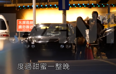 梁静茹与“霸道总裁”海边过夜起早热吻，离婚