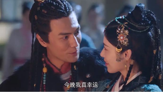 《燕云台》收视直跌，唐嫣领衔中年油腻偶像剧