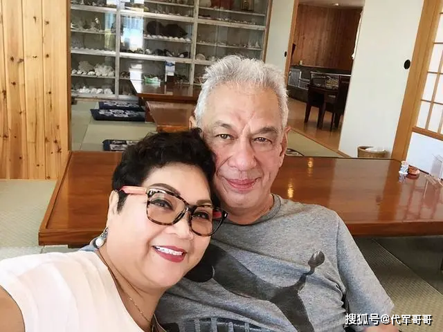 又一位女星老公患癌症去世！夫妻恩爱21年，悲痛