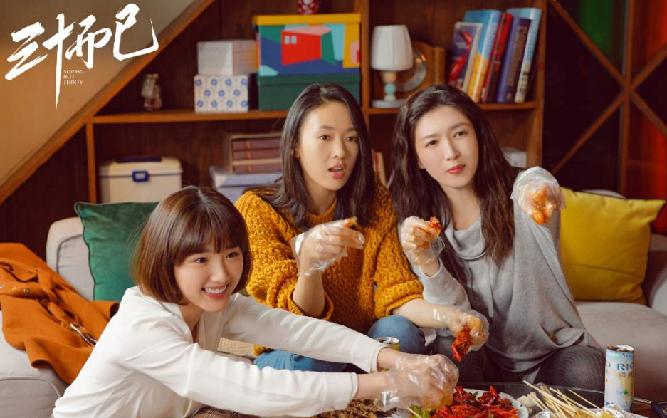 产后复出的三大女星，唐嫣刘诗诗都扑了，赵丽