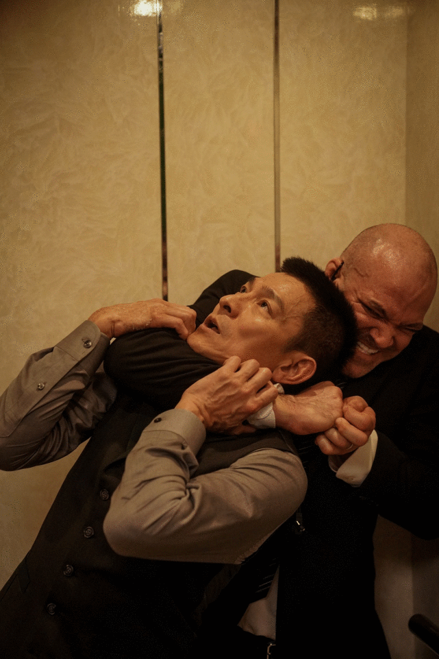 越老越拼！刘德华《拆弹2》大量动作戏拒用替身