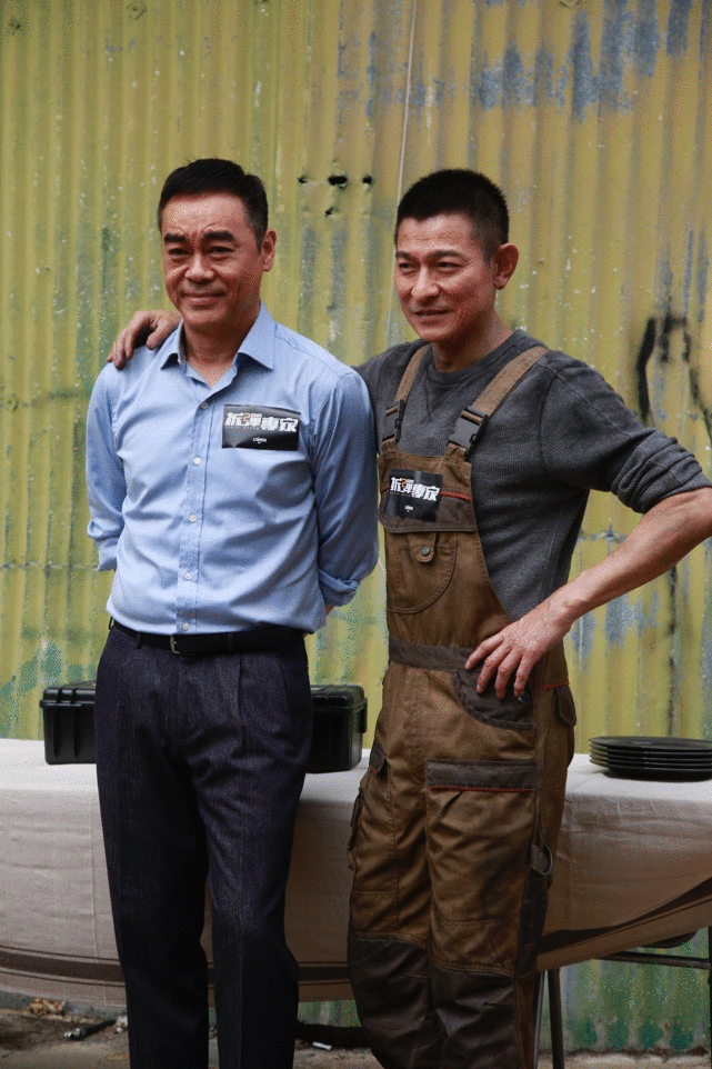 越老越拼！刘德华《拆弹2》大量动作戏拒用替身