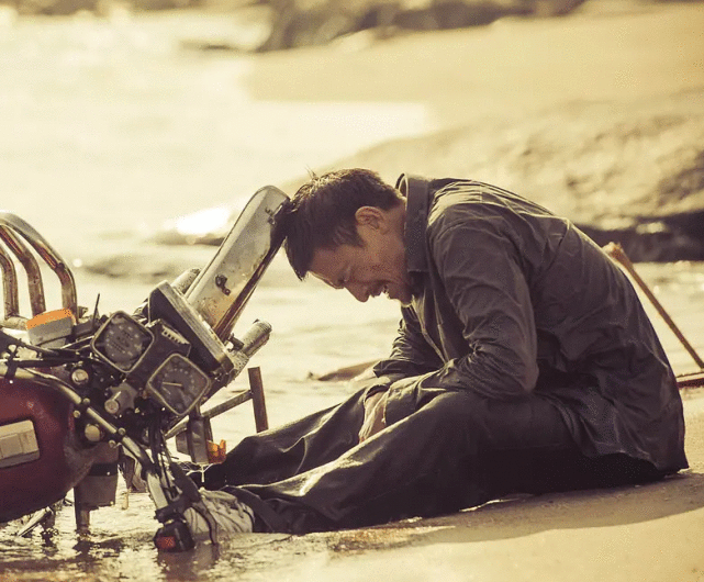 越老越拼！刘德华《拆弹2》大量动作戏拒用替身