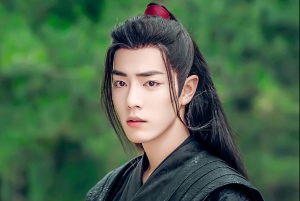 肖战古装被嘲，《斗罗》打光害了他，《陈情令