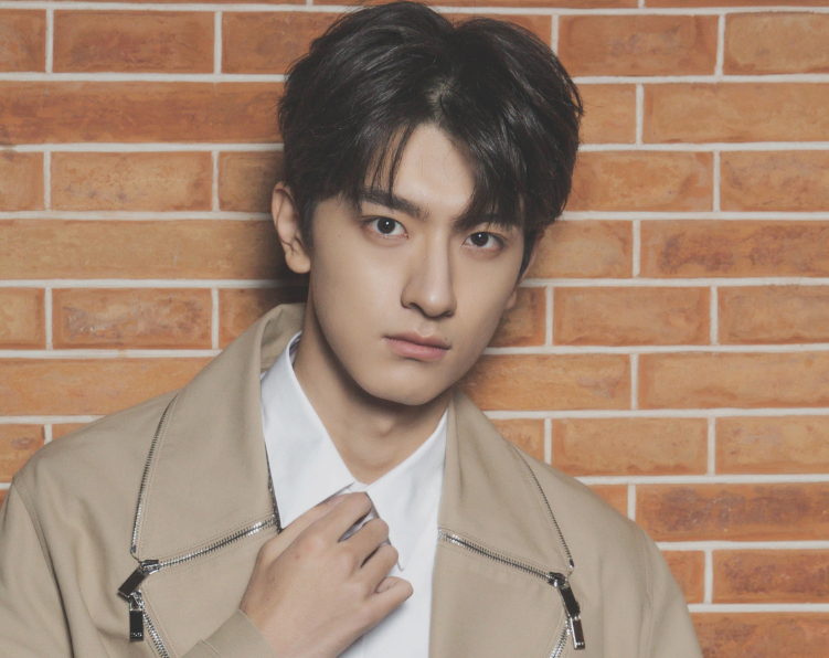 又一耽改剧要拍？《某某》传双男主，两位180以