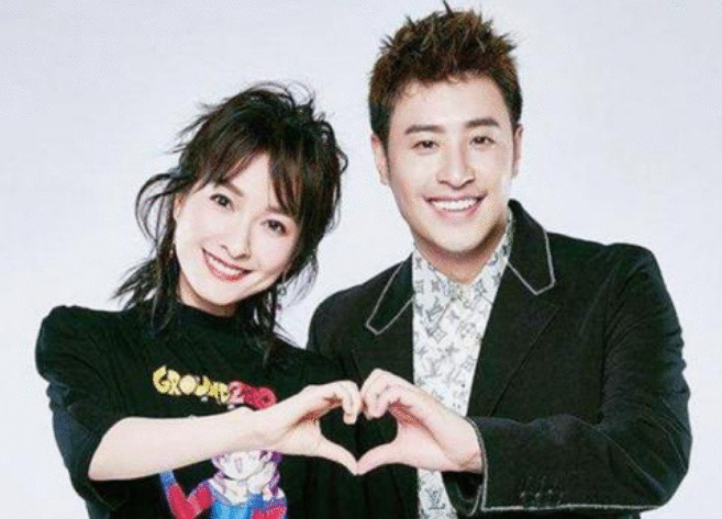 潘玮柏接替罗志祥上《嗨唱转起来》,婚后颜值