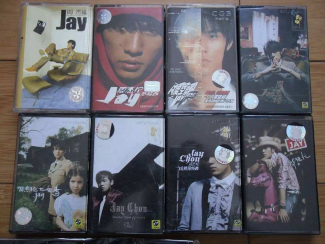 你凭什么这么拽？因为他是周杰伦