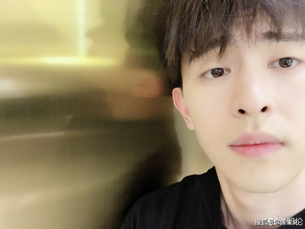 《女恋3》金晨照着邓伦写择偶标准？口味没变，