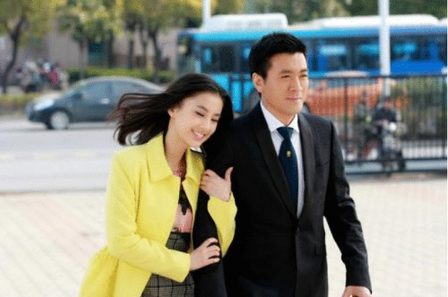 黄圣依杨子结婚13年：豪门的故事，从来都没那么