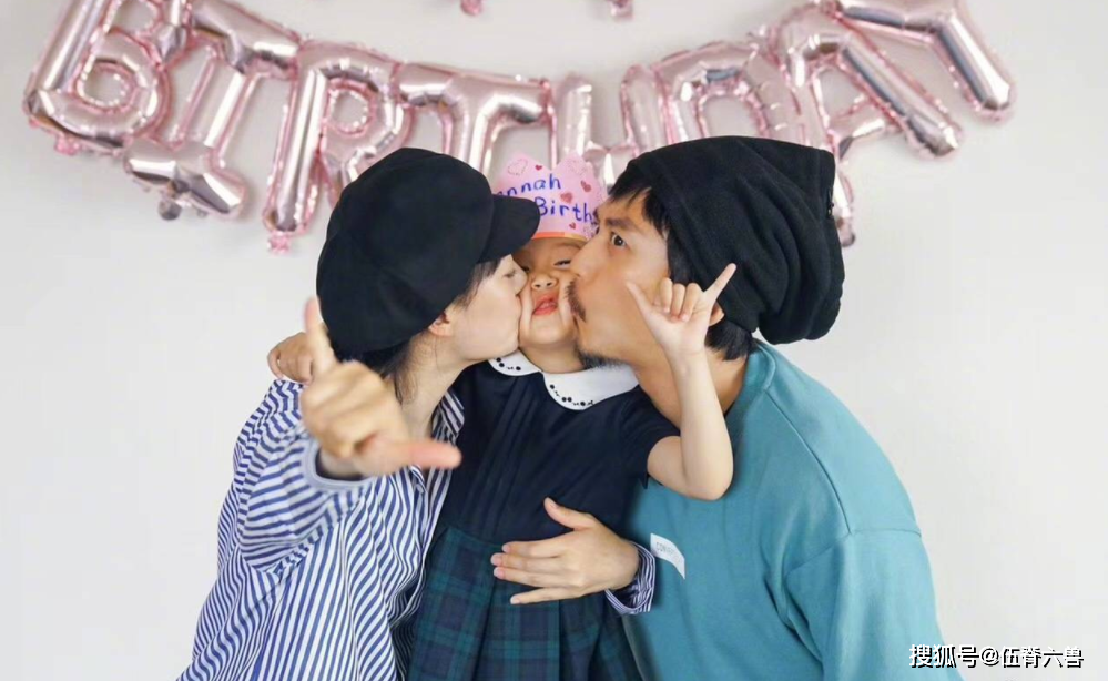 孙俪晒女儿书法作品，年仅5岁便能写千字文，网