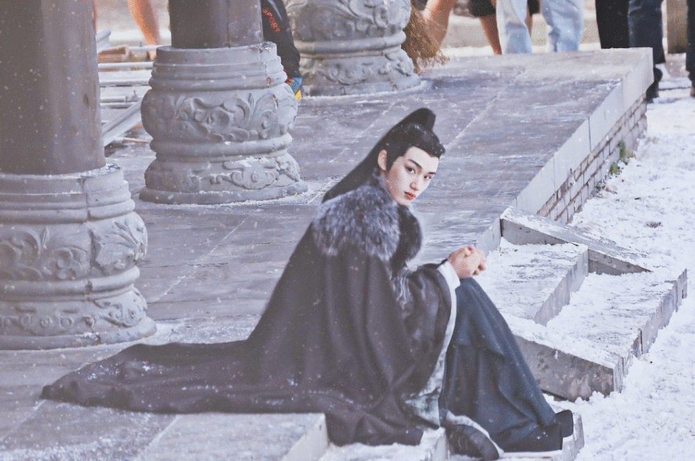 于正回应diss郭敬明，都说得这么明白了，也能叫