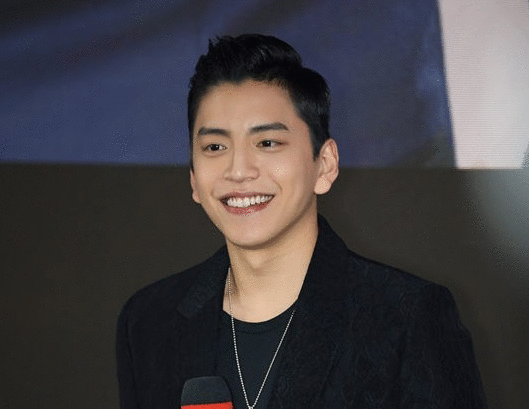 王大陆曝《狼殿下》剧组聚会，买单的事都是李