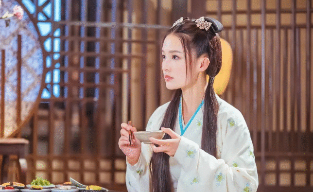 王大陆曝《狼殿下》剧组聚会，买单的事都是李