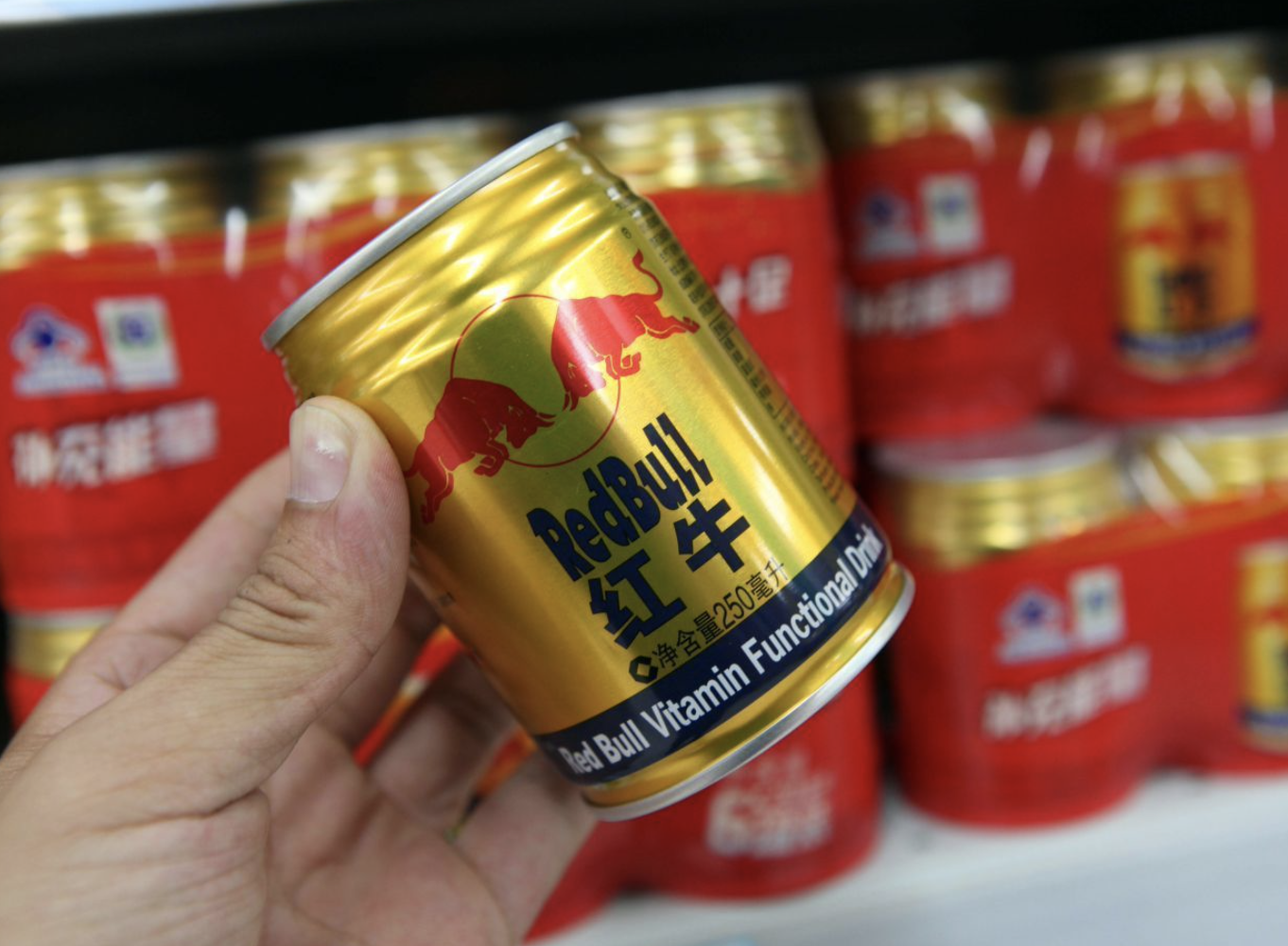 红牛归泰，严彬“将重”燃战火？千亿男人的尊