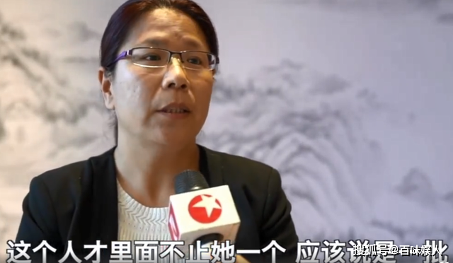 别酸！杨超越真的就是一个“特殊人才”