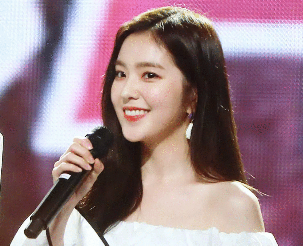 韩国偶像接连翻车，公司态度大不同，不能赚钱