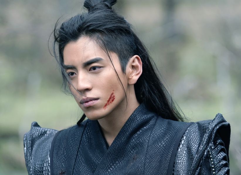 制片人利用肖战刺激王大陆，创最强男二却推开