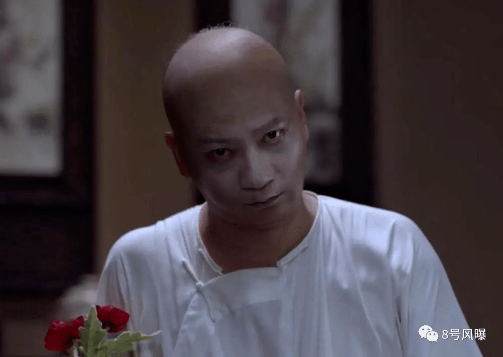 他用事实告诉观众，没有最烂，只有更烂