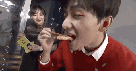 他们那么油腻，却又那么自信