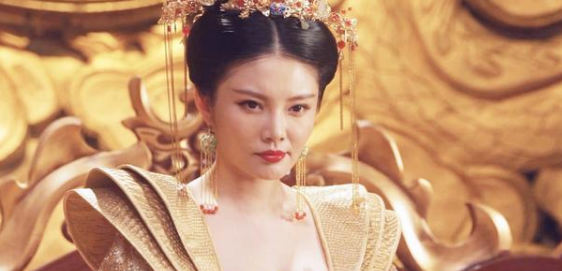 性感女神被曝隐婚生子，每段感情都很神秘