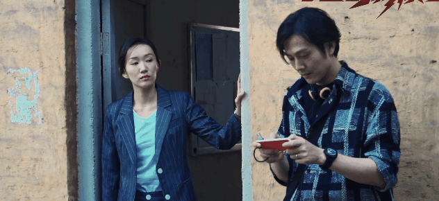 主创阵容“弱”，却被夸低配《拆弹专家》，上