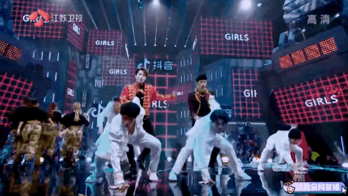 过气男团女团，只能靠这翻红？