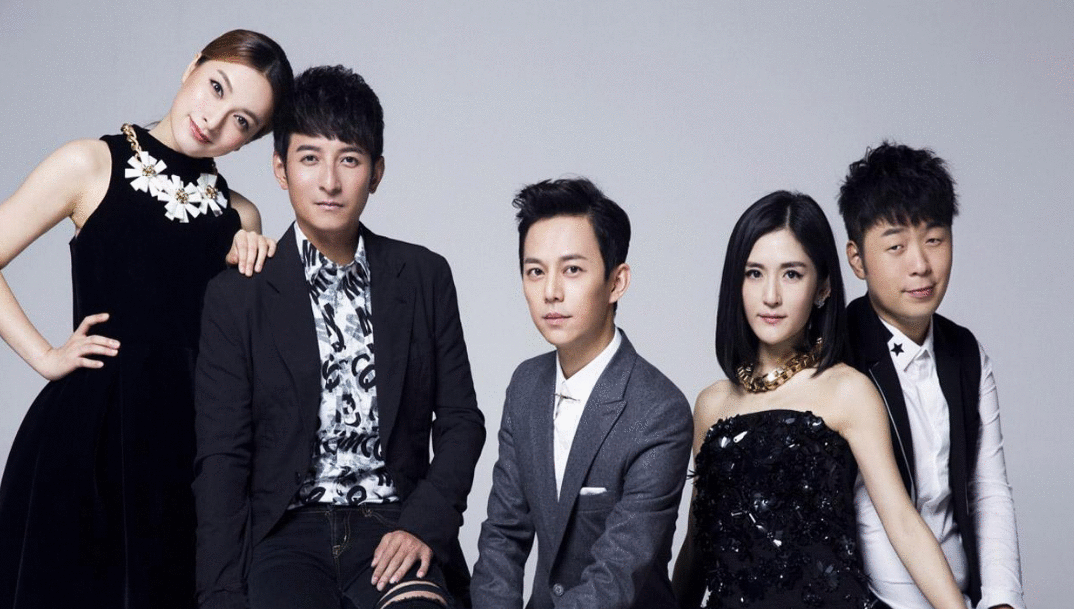 发什么了？谢娜认证修改，去掉“湖南卫视”！