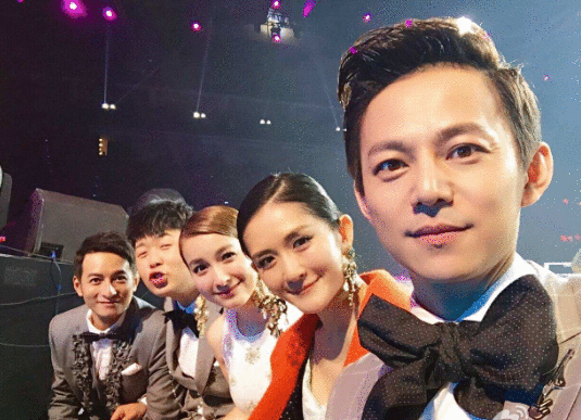 发什么了？谢娜认证修改，去掉“湖南卫视”！