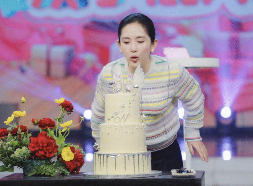 发什么了？谢娜认证修改，去掉“湖南卫视”！